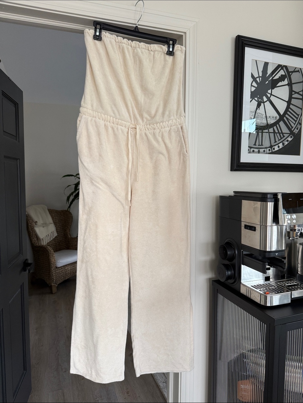 Beyond Yoga!!   Great for getting out of the pool.  Strapless cotton terry!!